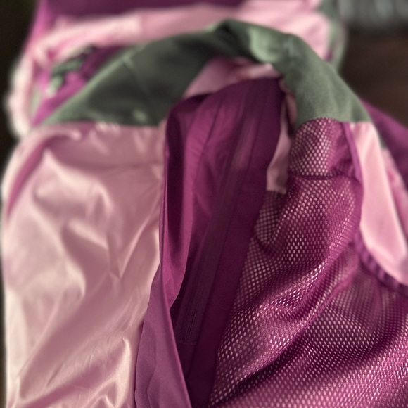 Marmot women’s jacket - Picture 5 of 8